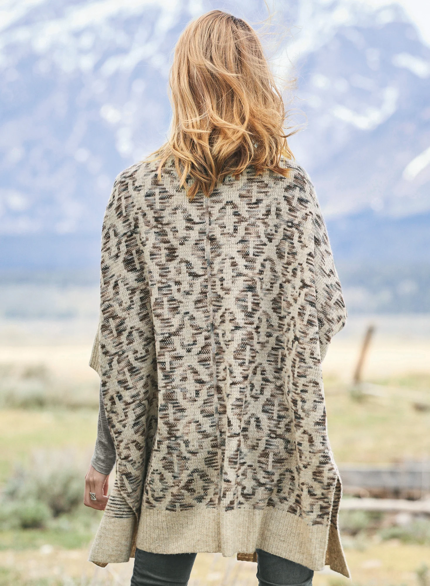 Mirage Reversible Kimono - Image 6