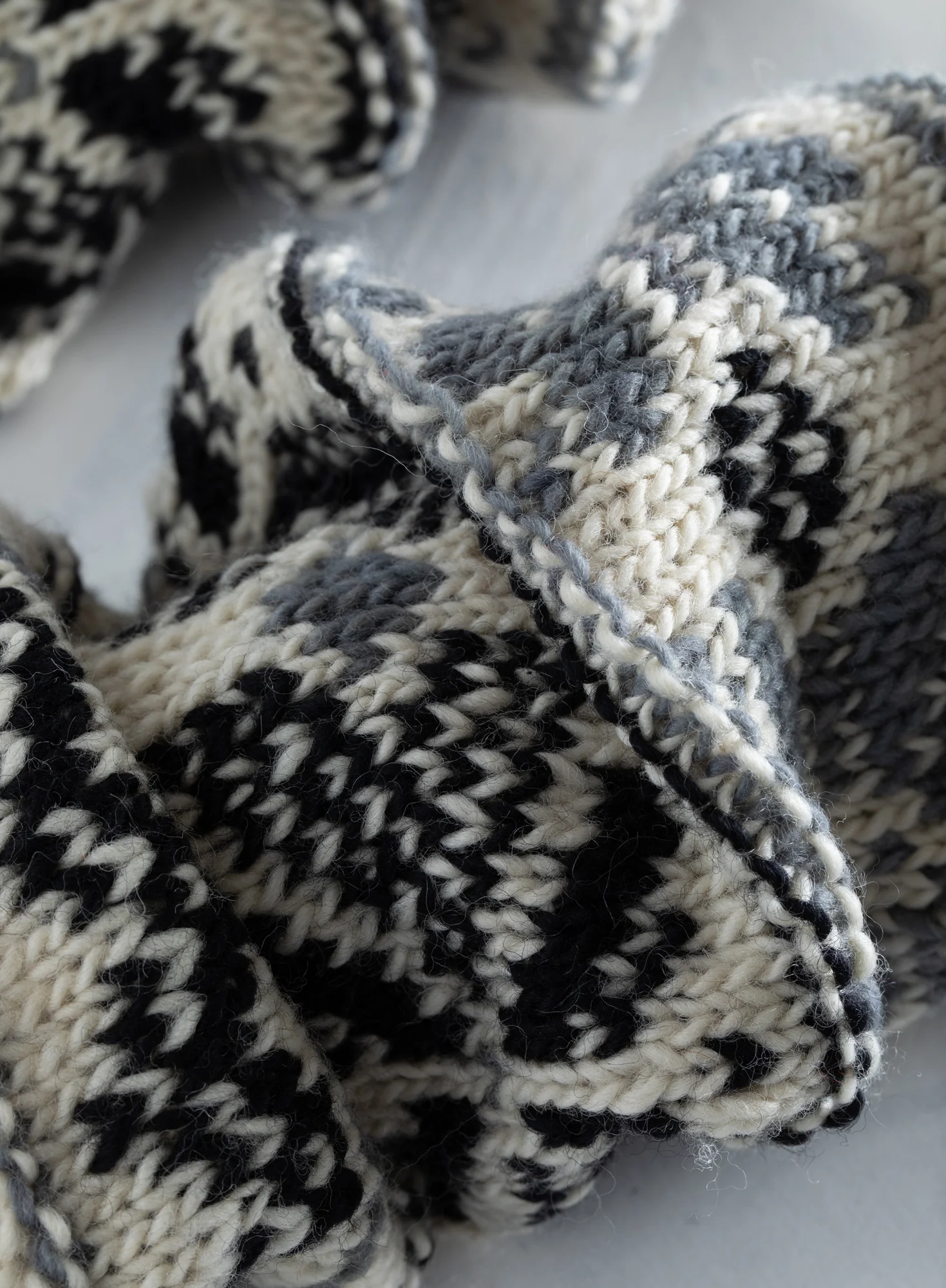 Morzine Legwarmers - Image 2
