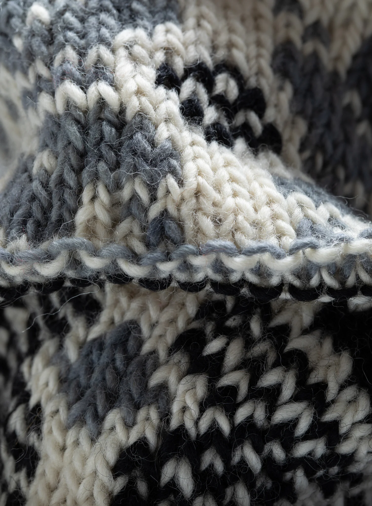 Morzine Legwarmers - Image 3