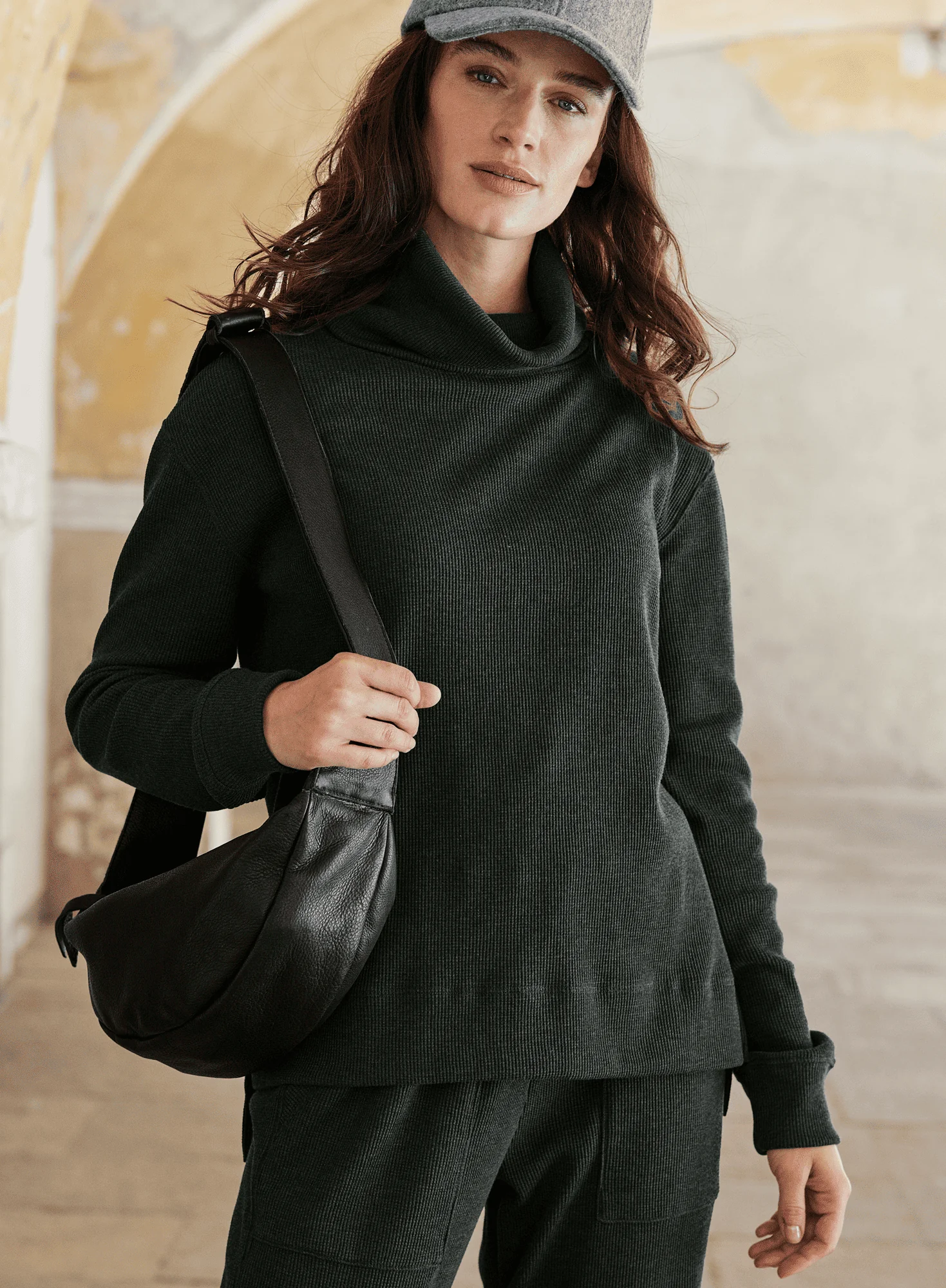 Nellie Sling Bag - Image 4