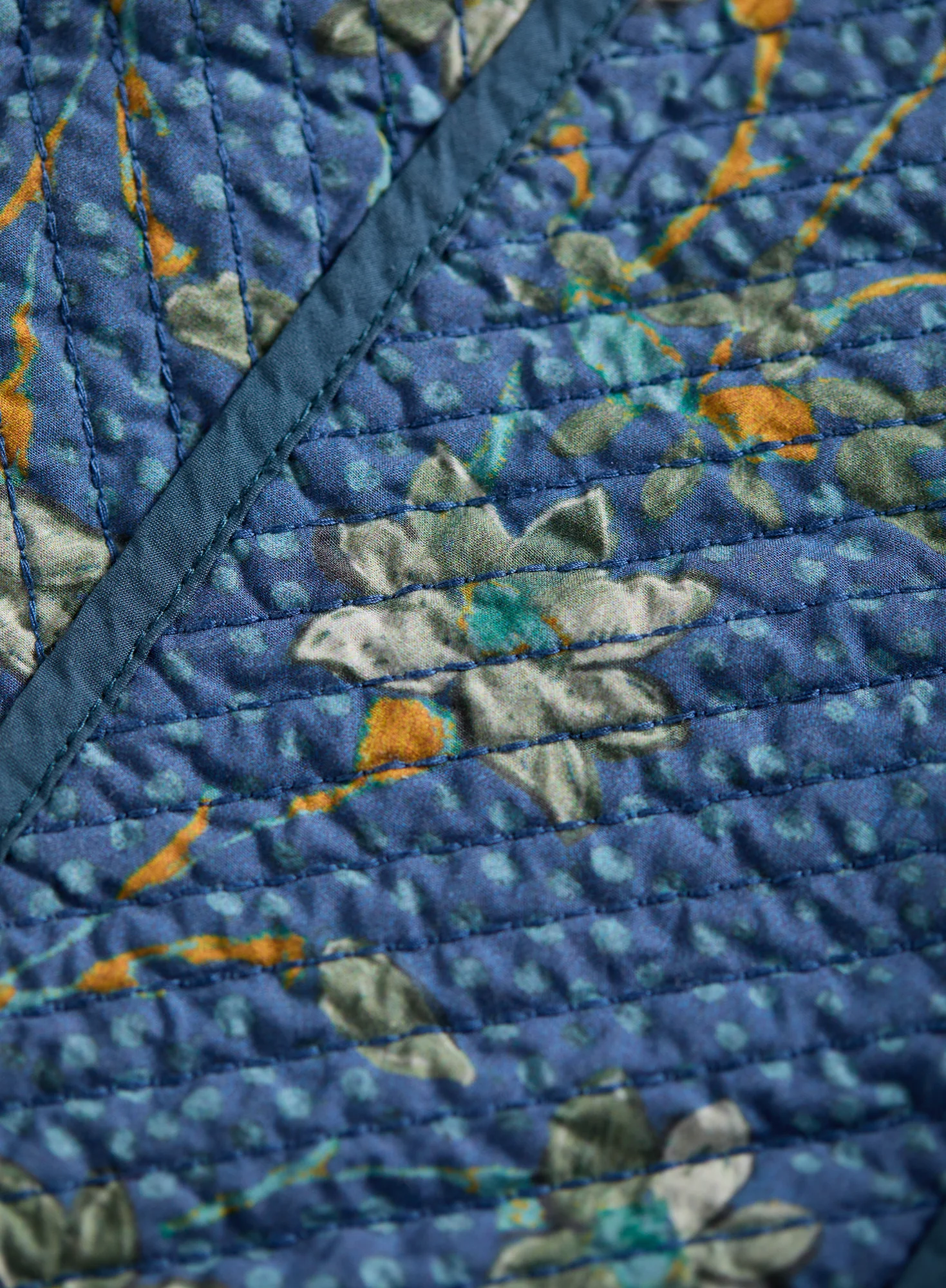 Nessa Reversible Jacket - Image 6