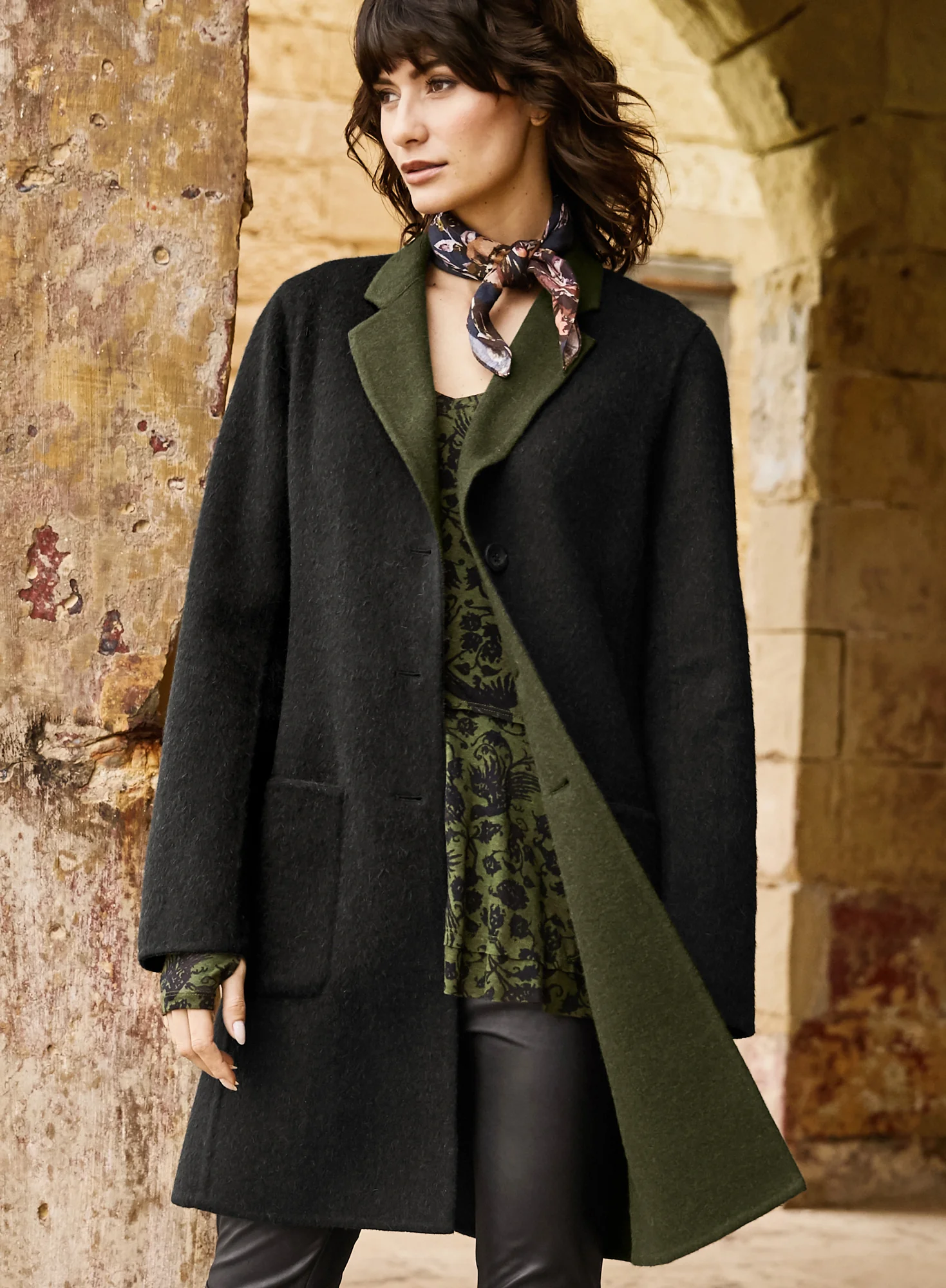 Osterley Revers. Coat - Image 2