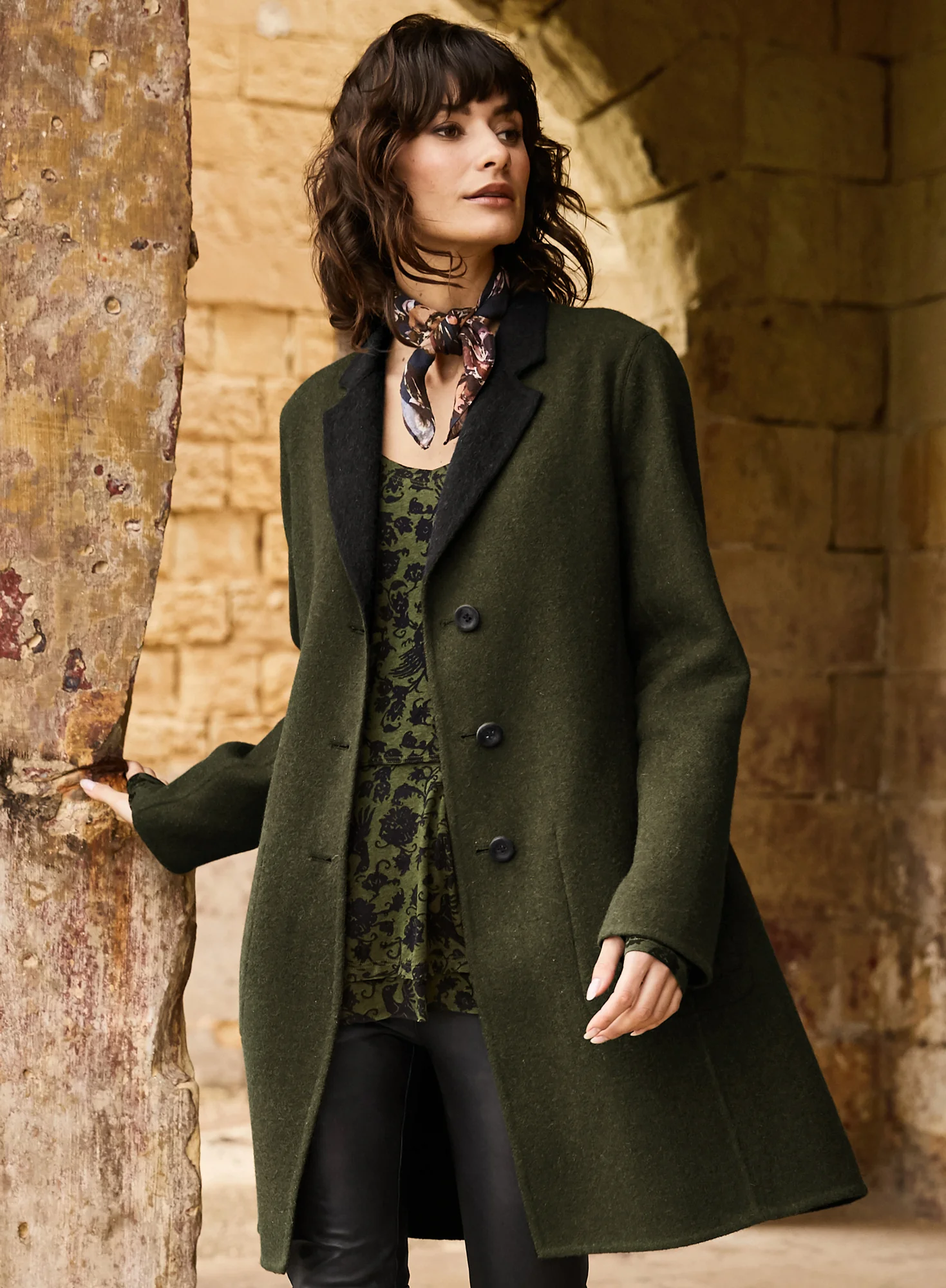 Osterley Revers. Coat - Image 8
