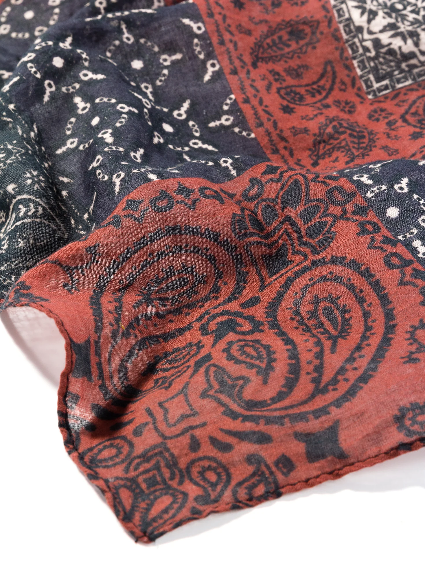 Paisley Bandana - Image 2