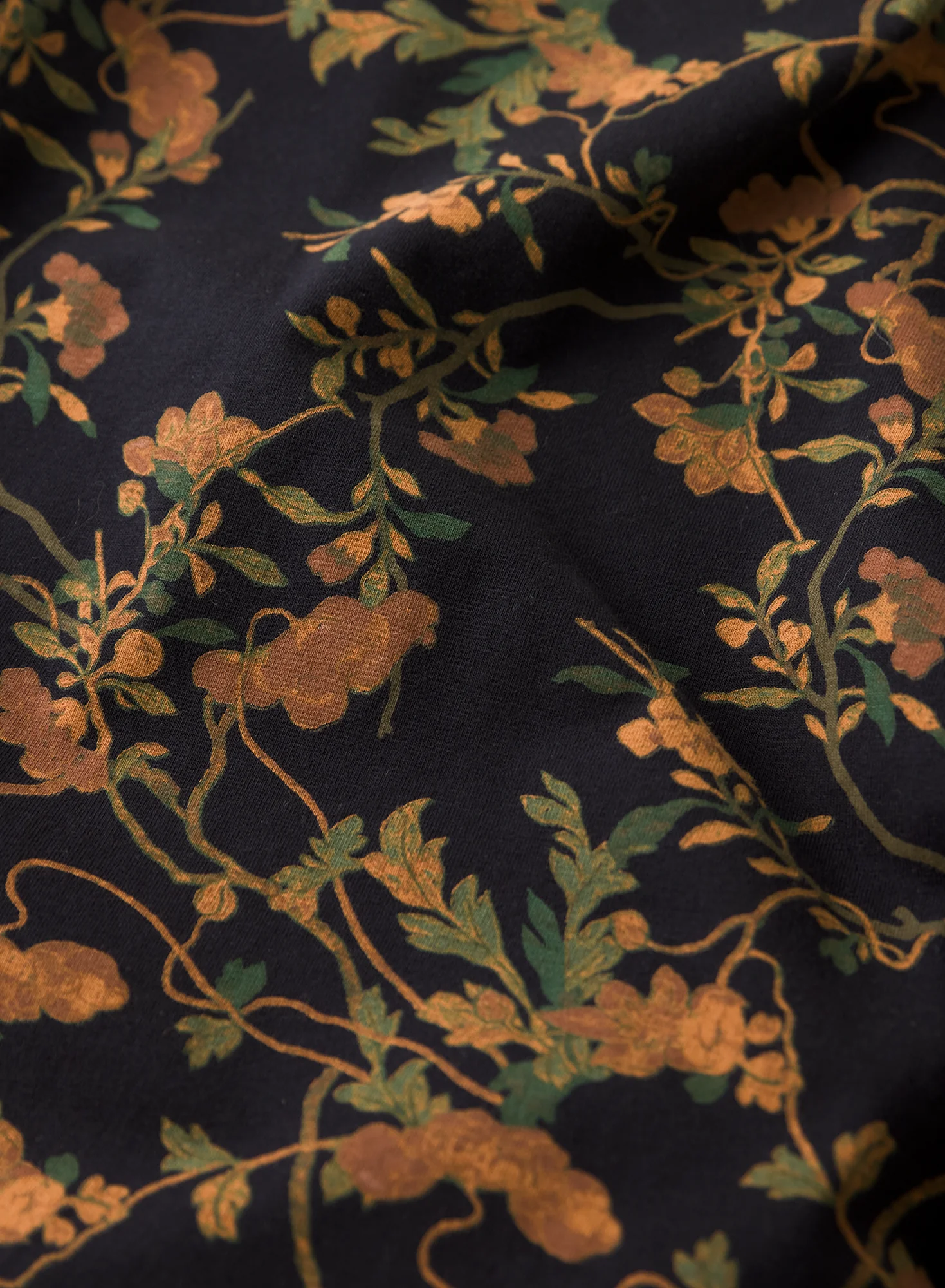 Peking Vine Tee - Image 2
