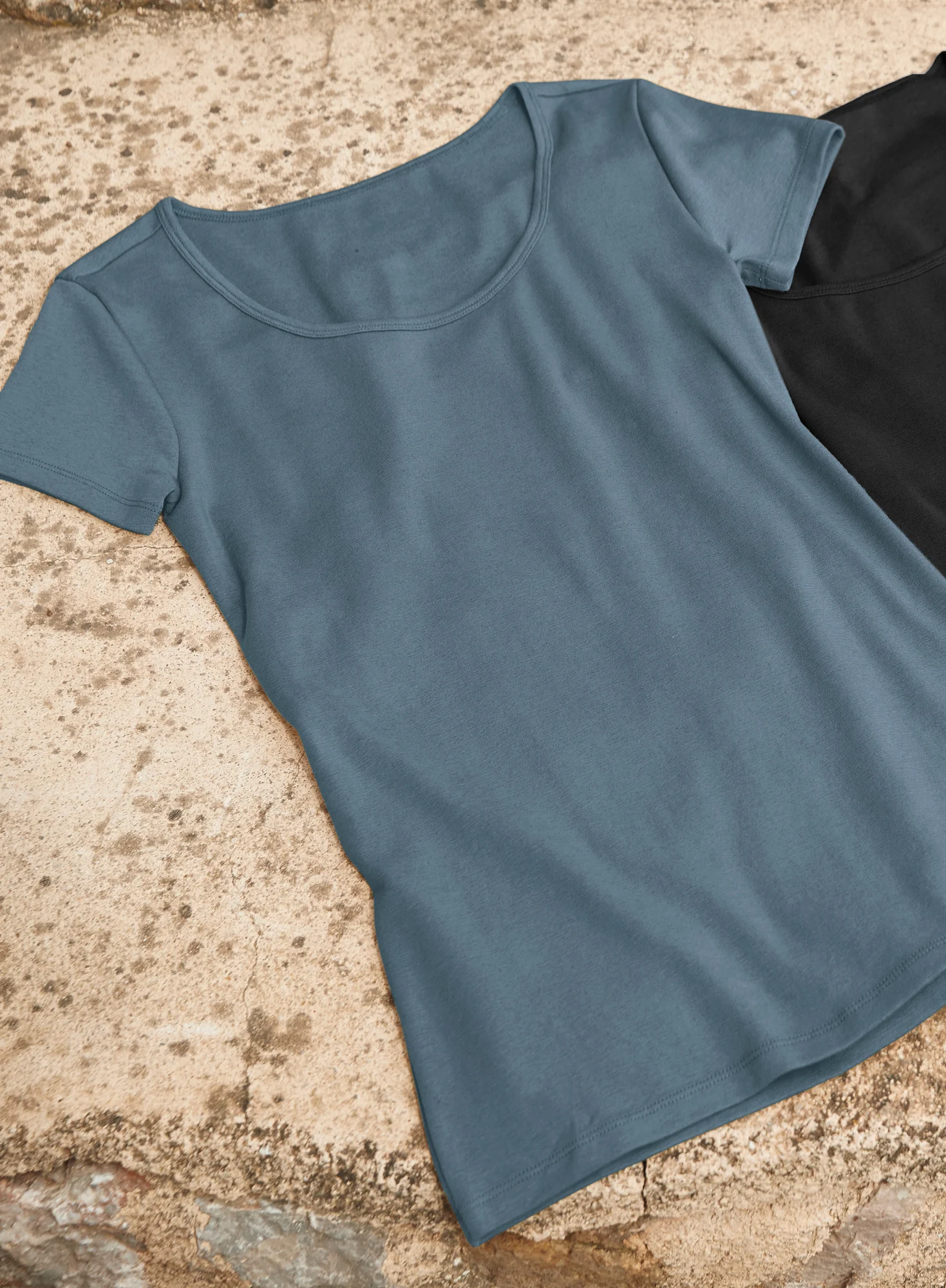 Refined Ribbed Tee