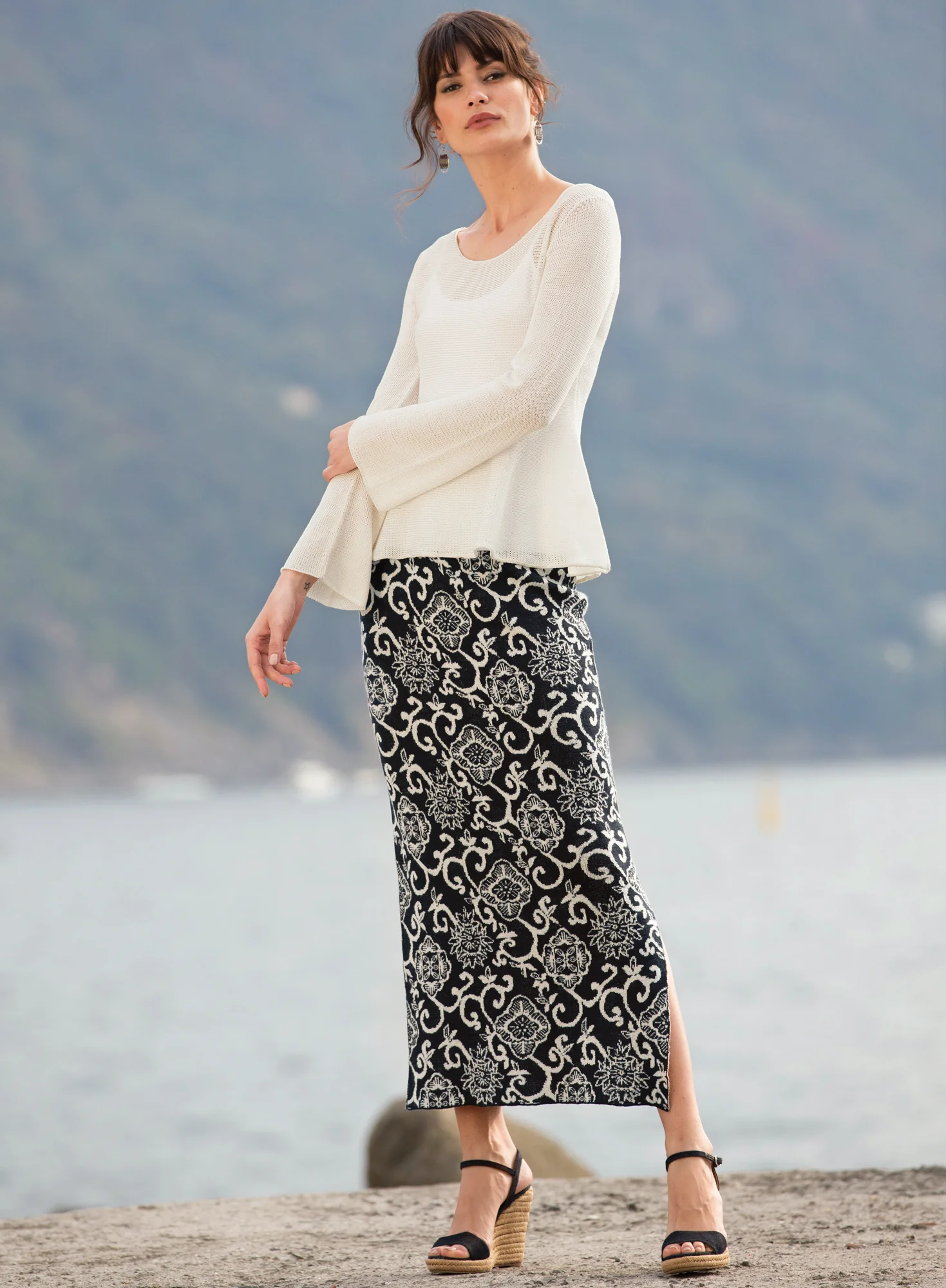 Reversible Textile Skirt - Image 5