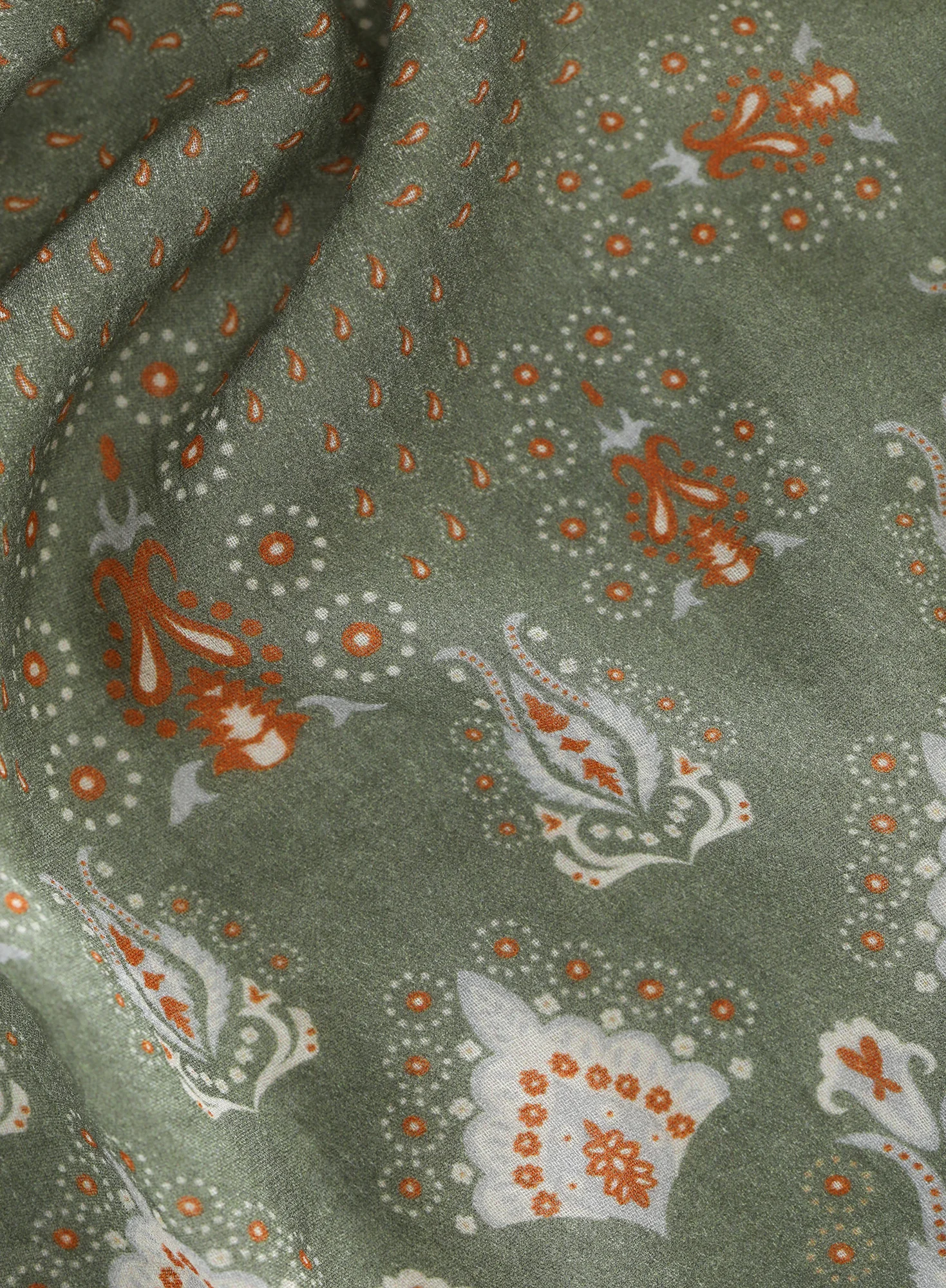 Rosecliff Bandana - Image 2