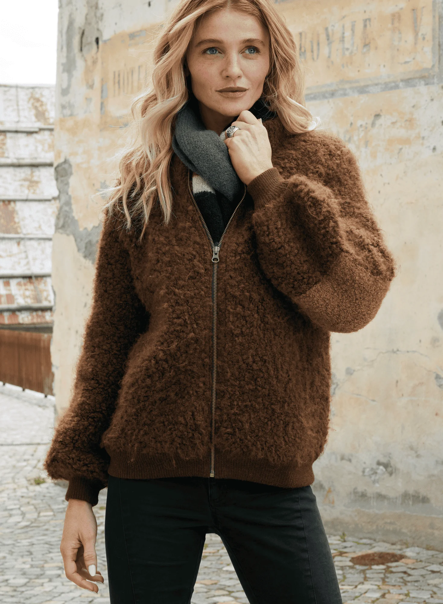 Sherpa Jacket - Image 5
