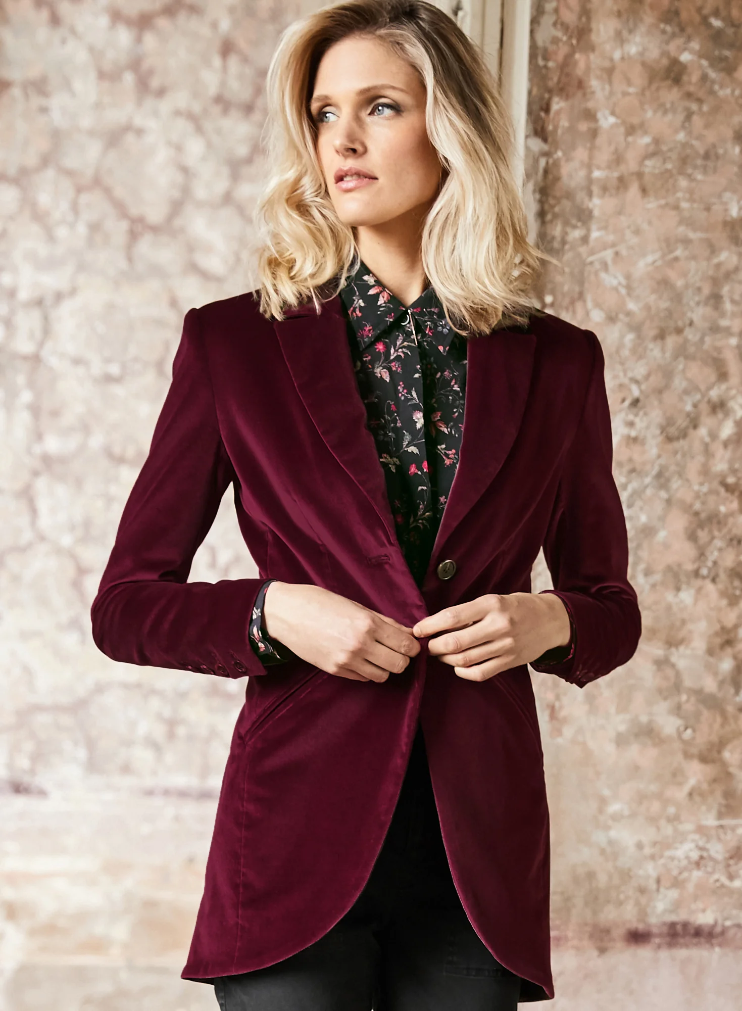 Somerset Cutaway Jacket - Image 5