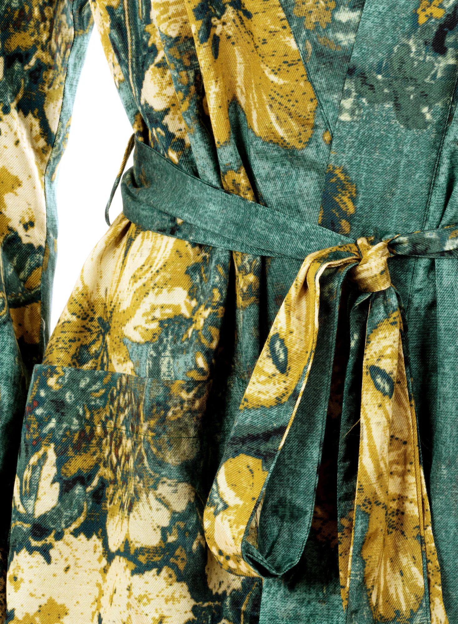 Still Life Jacket - Image 2