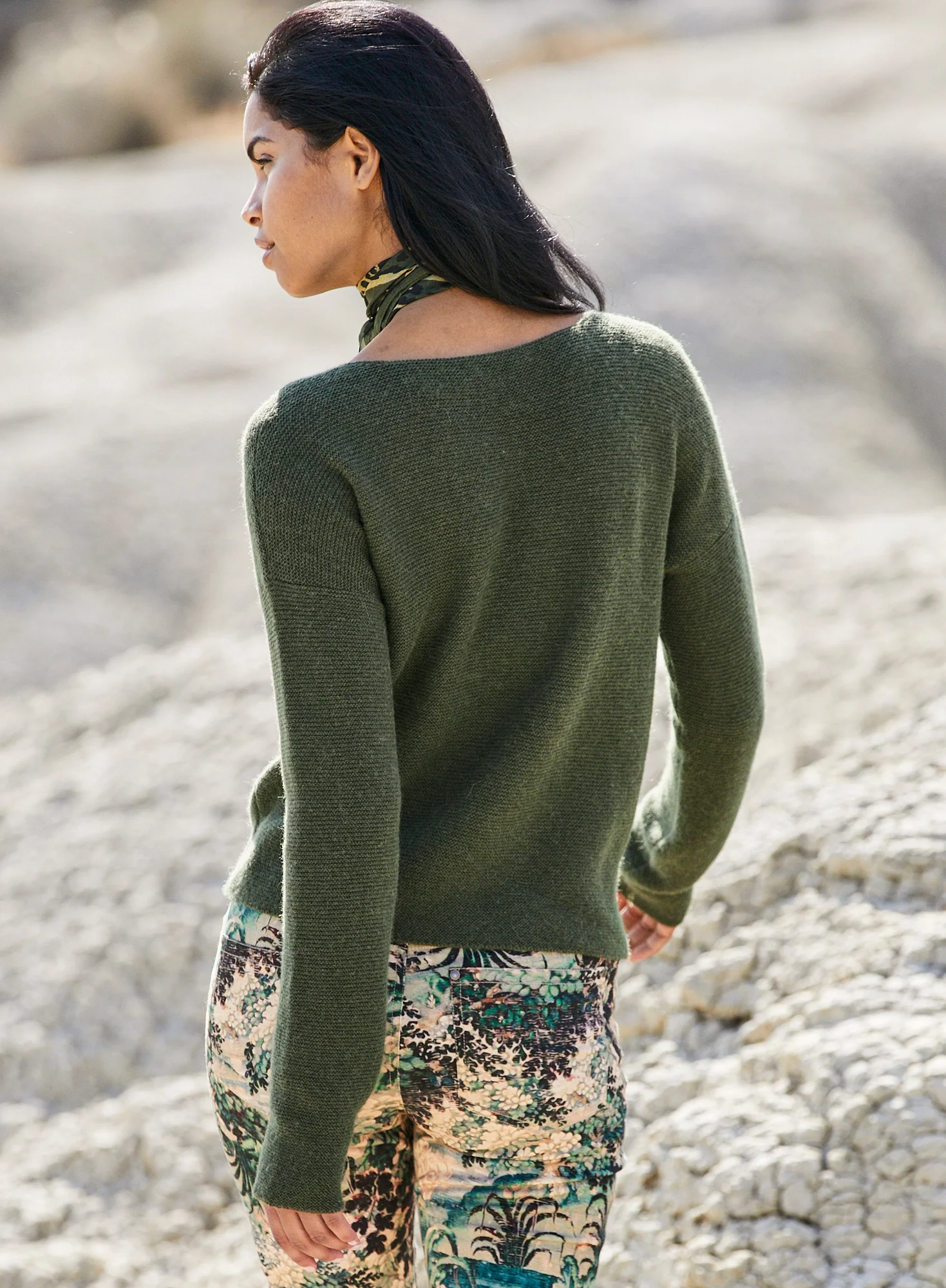 Studio Pullover - Image 2