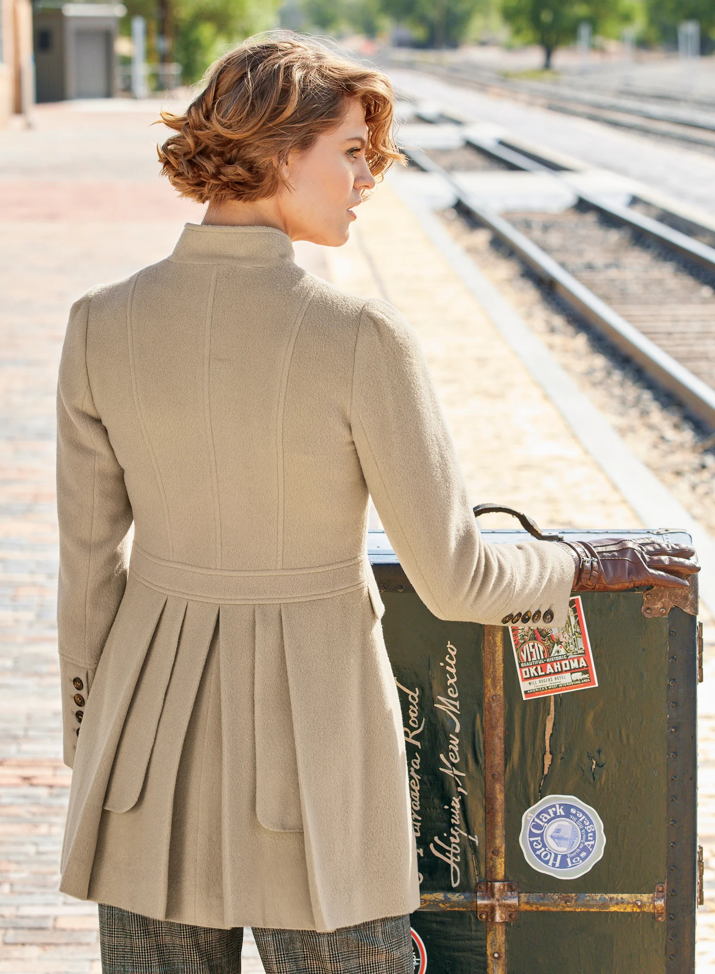 Swallowtail Coat - Image 2