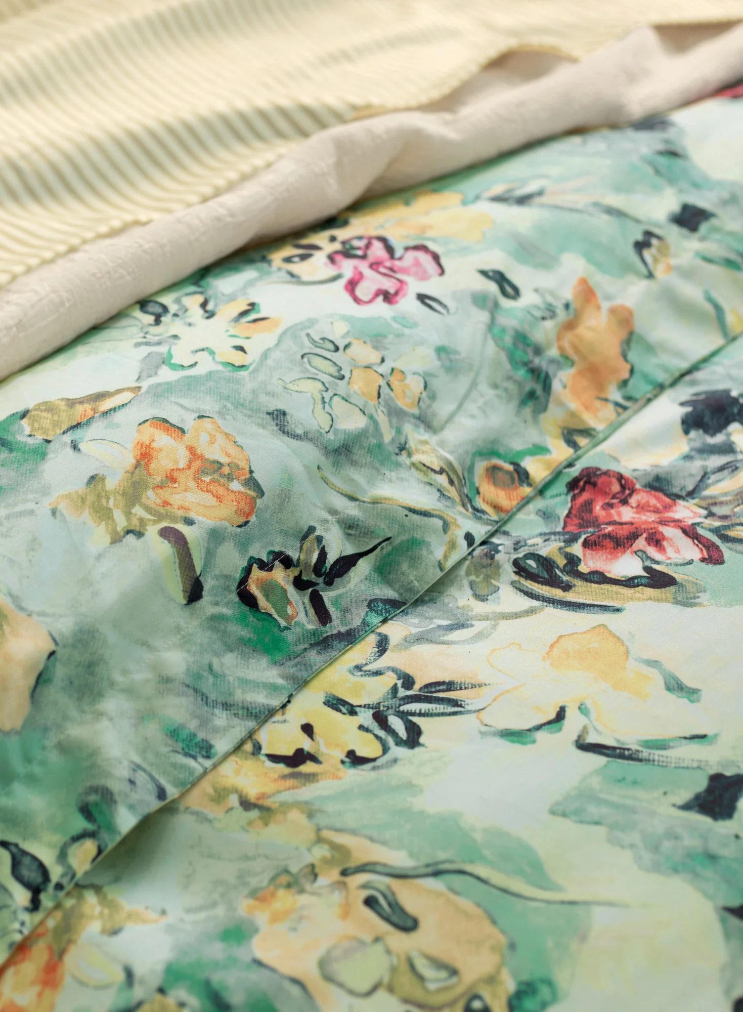 Tahiti Duvet Cover Set - Image 3