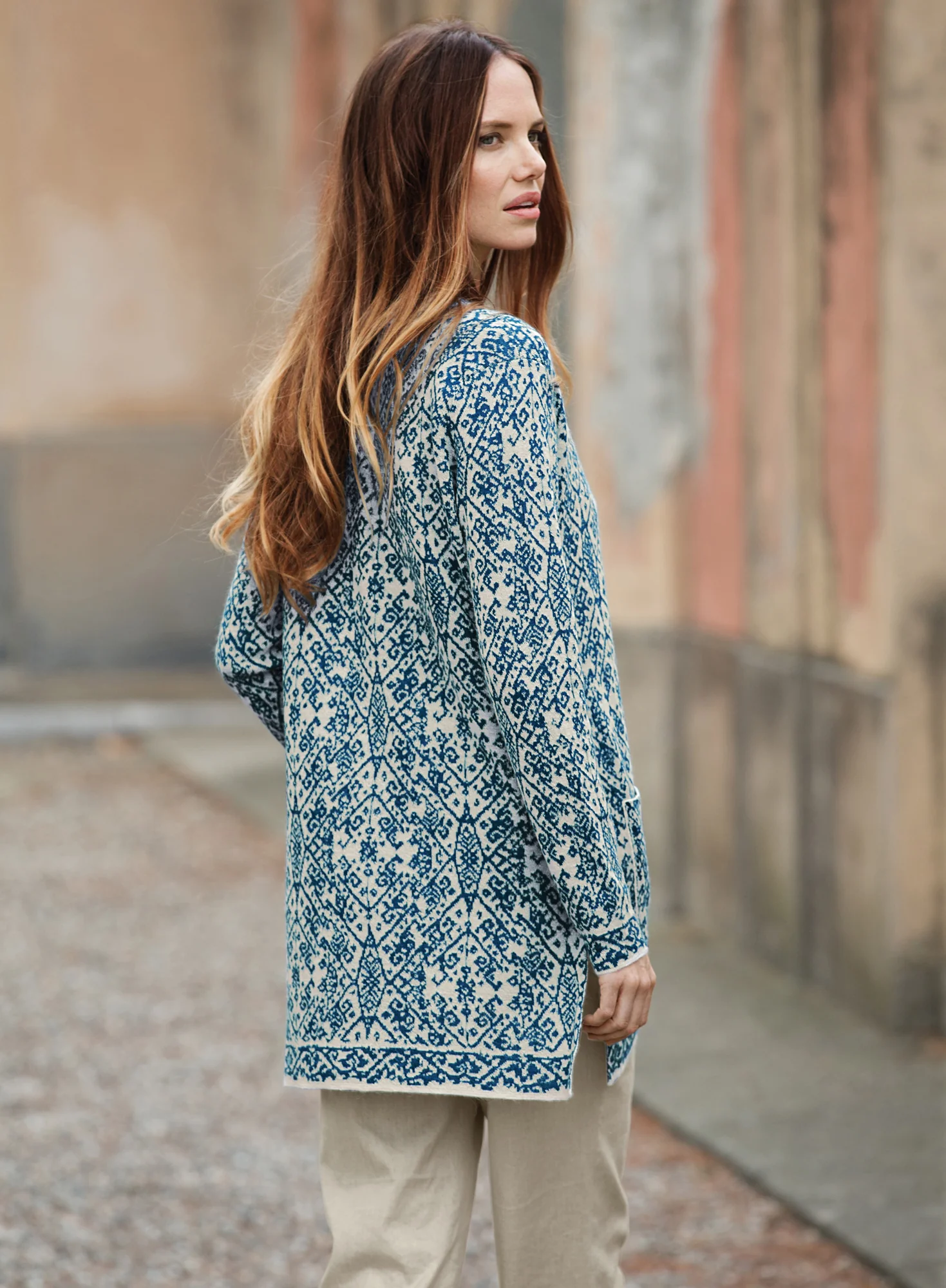 Tambora Cardigan - Image 2
