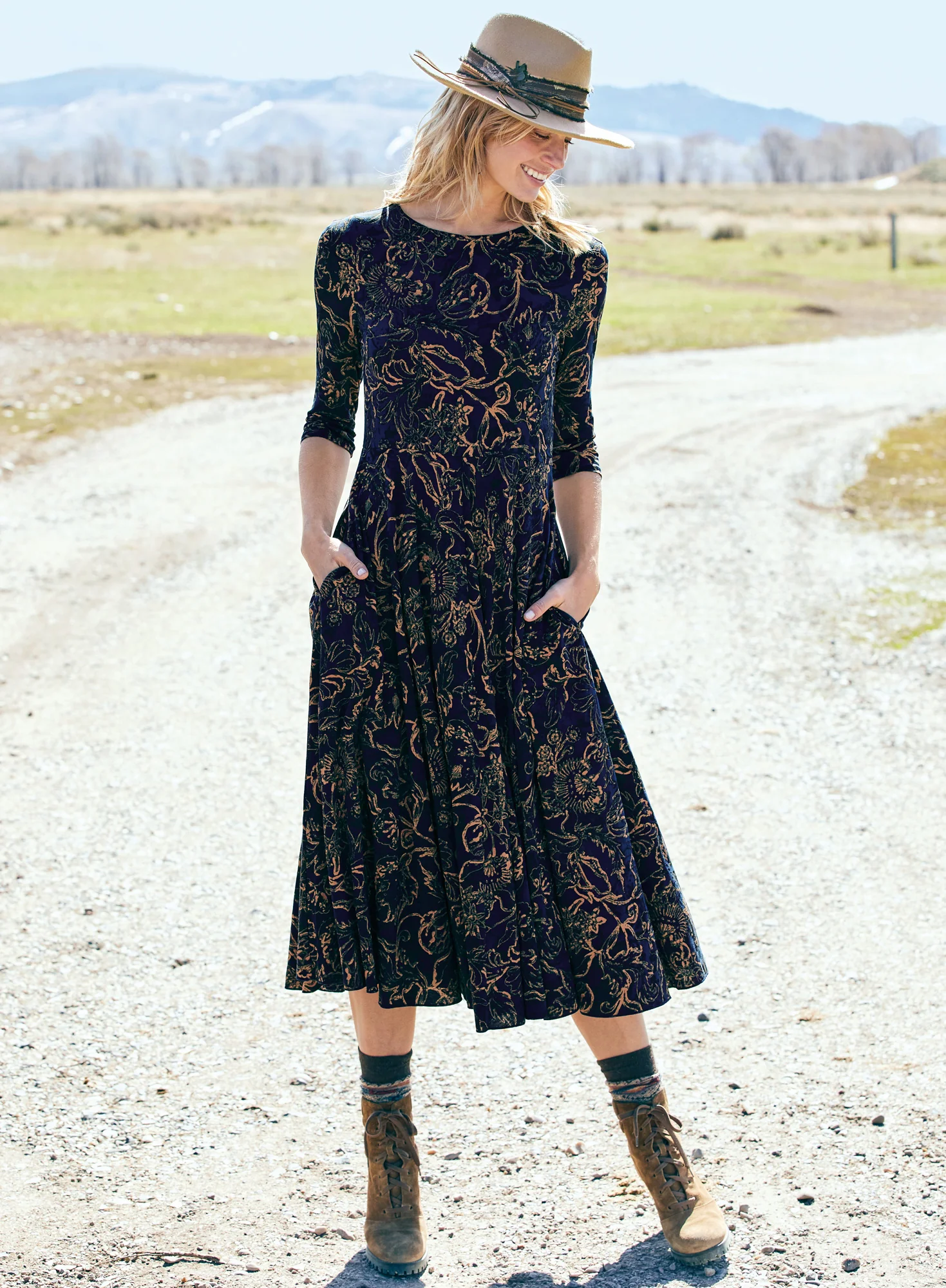 Traced Vine Dress - Image 7