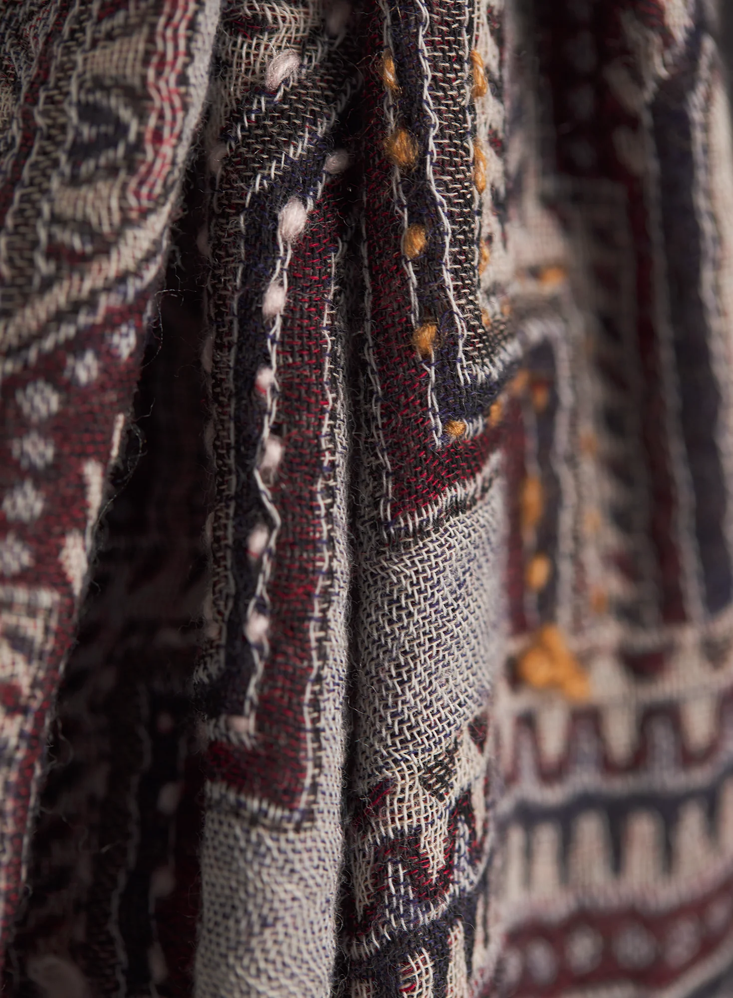 Turkish Embroidery Shawl - Image 3