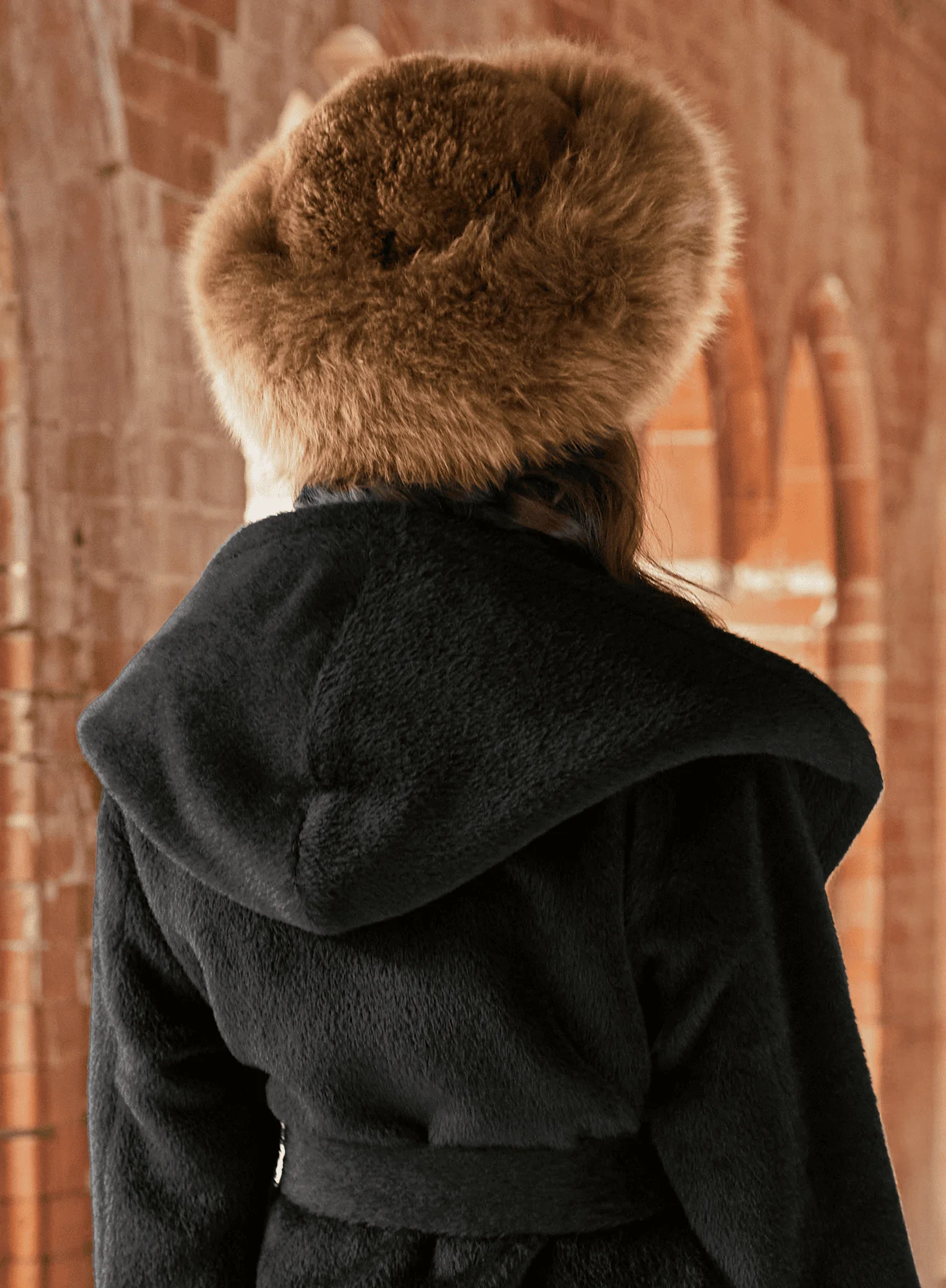 Vallnord Fur Hat - Image 3