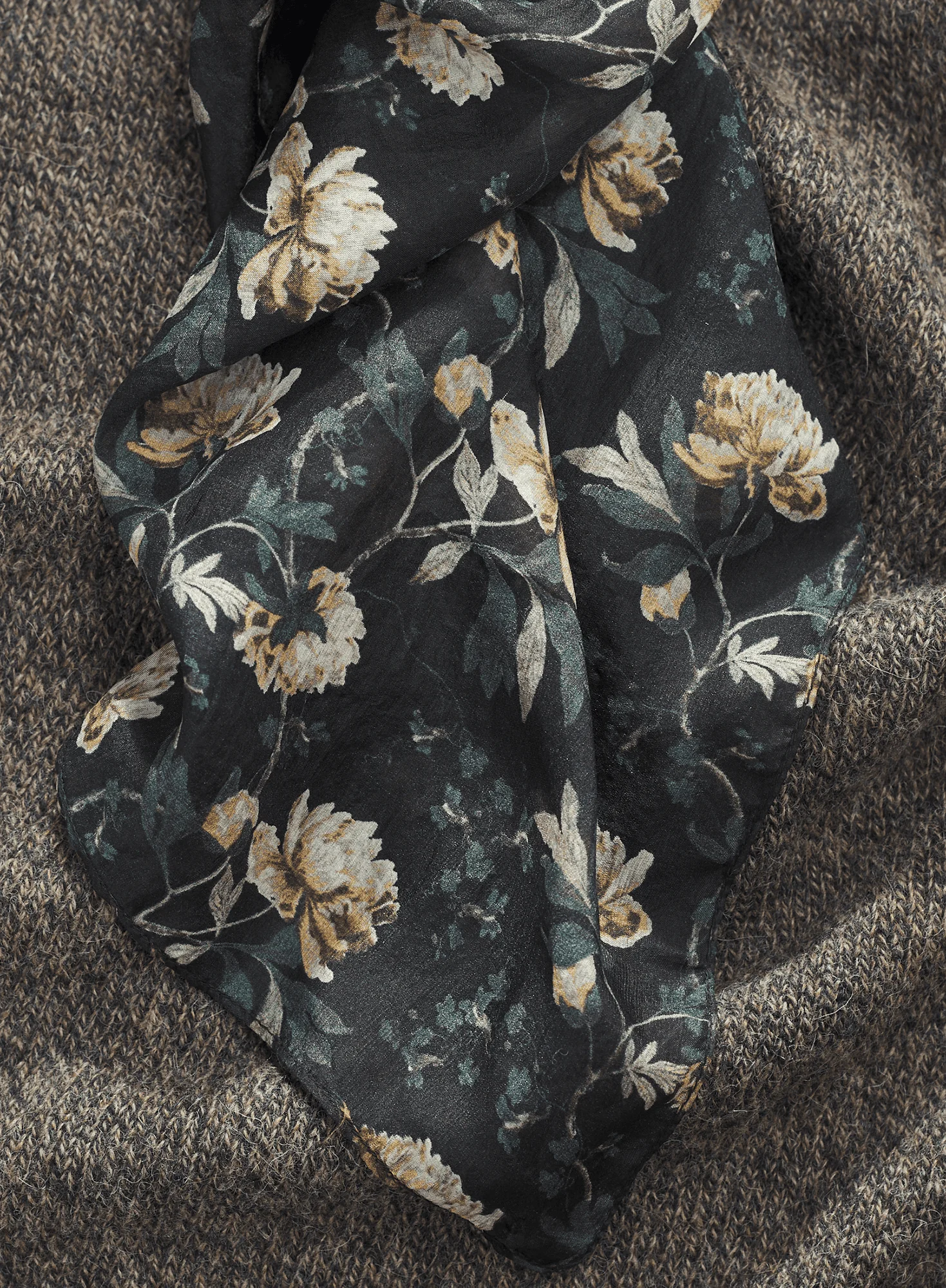 Wall Flowers Scarf - Image 3