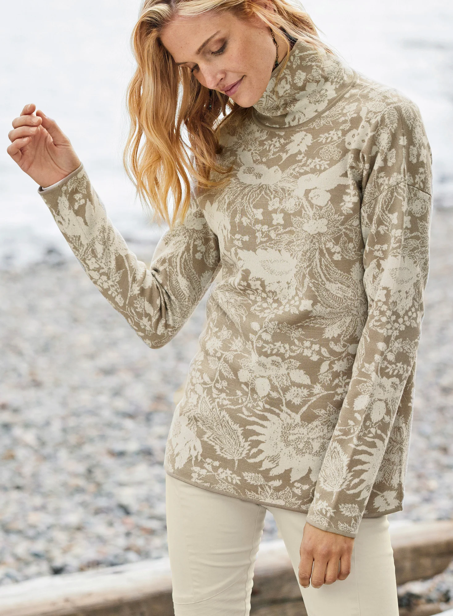 Wintergarden T-Neck - Image 5
