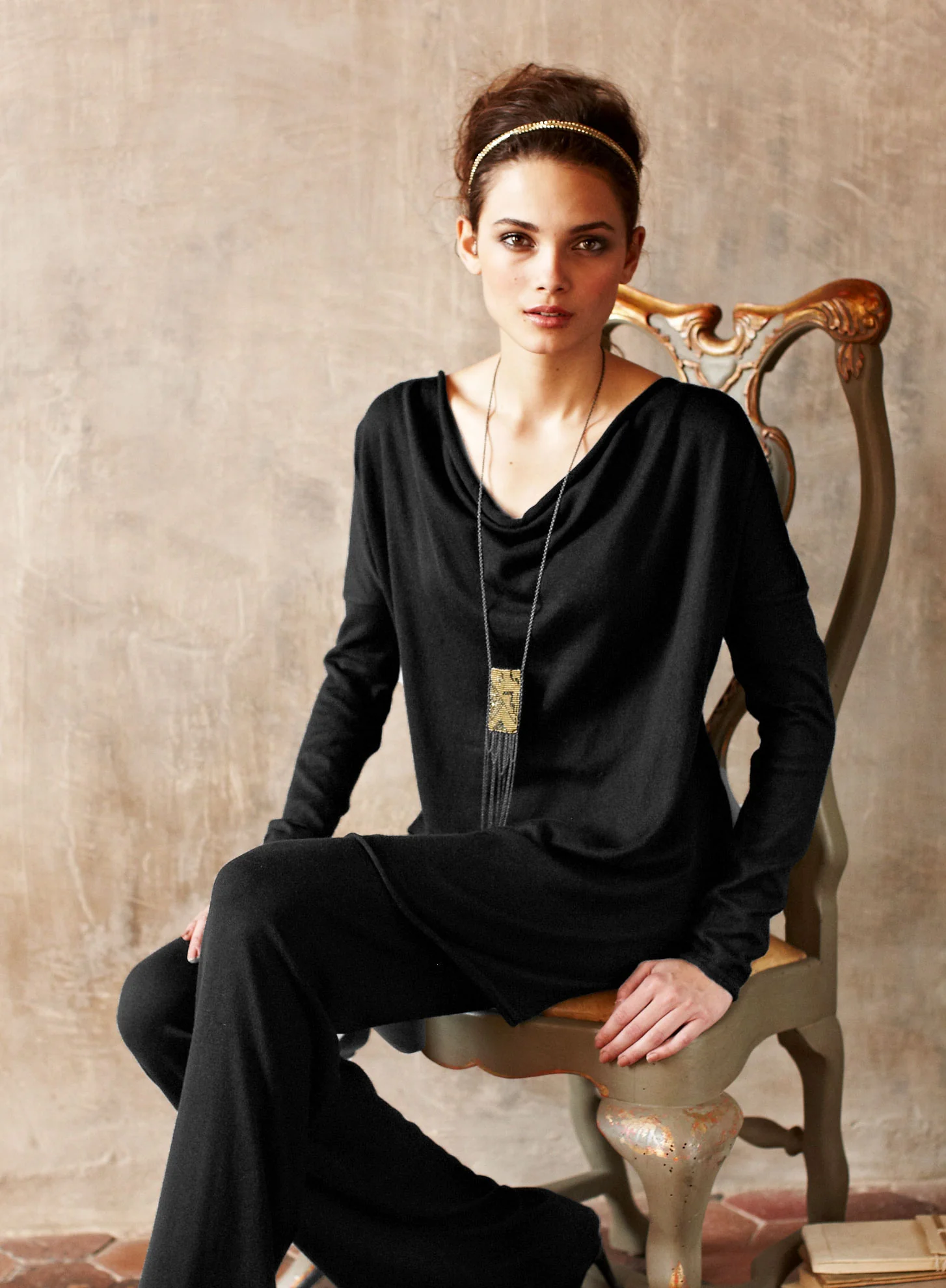 Zoe Pullover